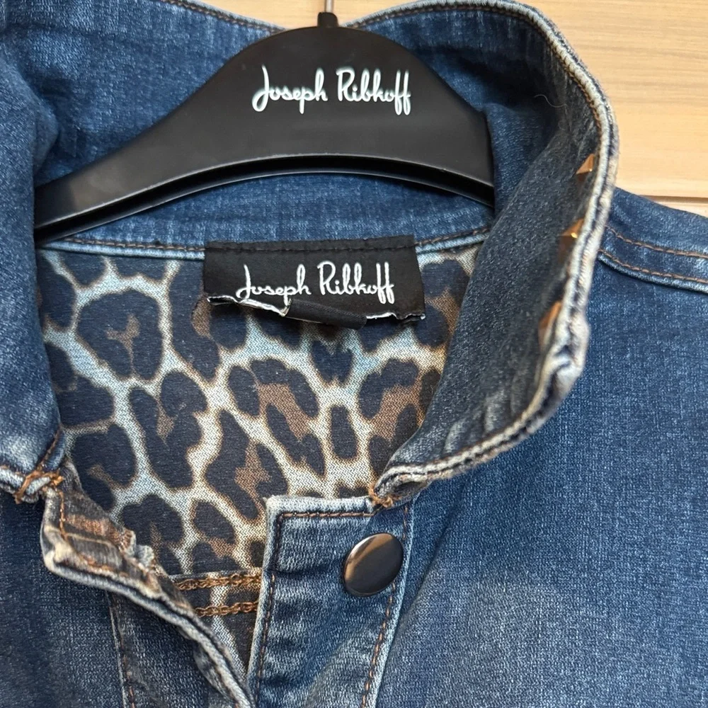 Joseph Ribkoff Blue Denim Reversible Jacket with Leopard Print - Picture 2 of 5